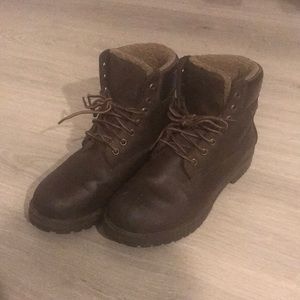 Size 9 men’s steel toe boots